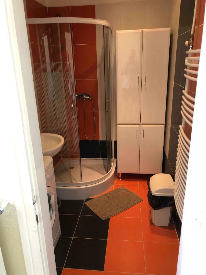 Palace - Belvarosi Apartman Егер Екстериор снимка